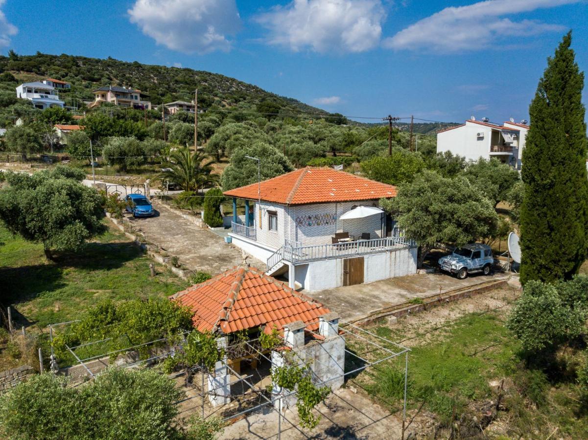 Olive Cottage Астрис Екстериор снимка